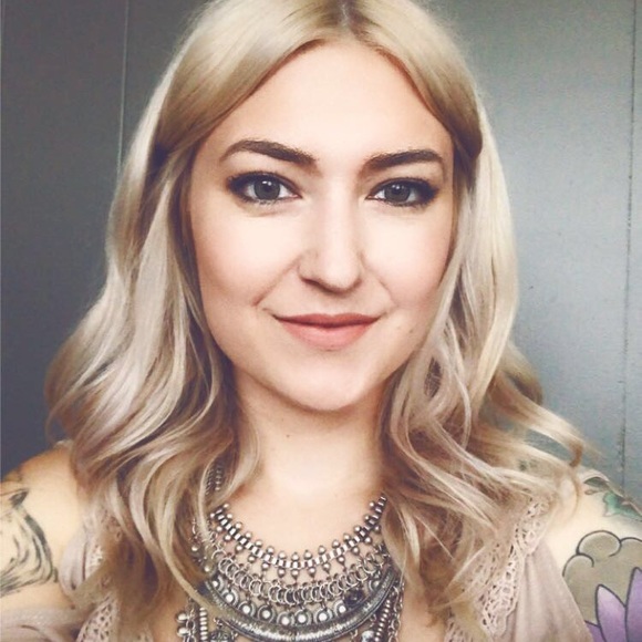 Meet your Posher, Jamie - Picture 1 of 1